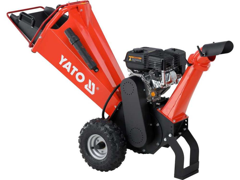 Rębak spalinowy YATO Rozdrabniacz do gałęzi