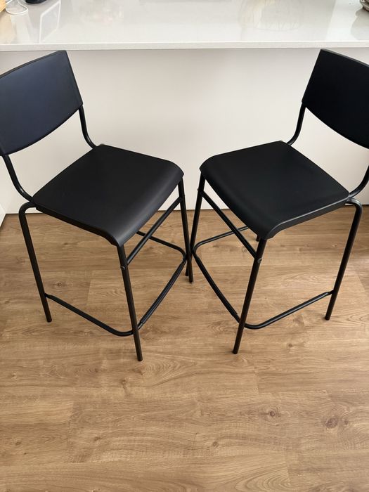 2 Cadeiras de bancada