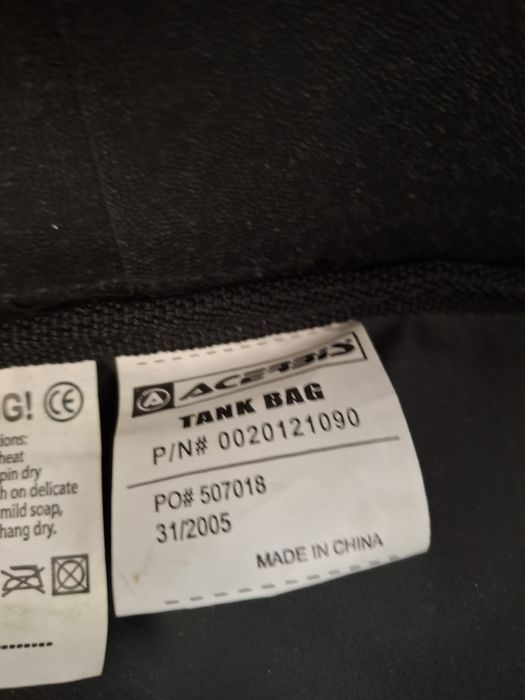 Mala preta para moto
