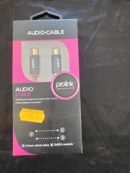 Cabos de áudio novos