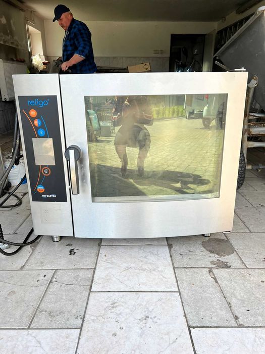 Piec konwekcyjno-parowy 6xGN1/1 natryskowy Retigo B 611 i  - elektryczny –  + metalowa podstawa - stan dobry –