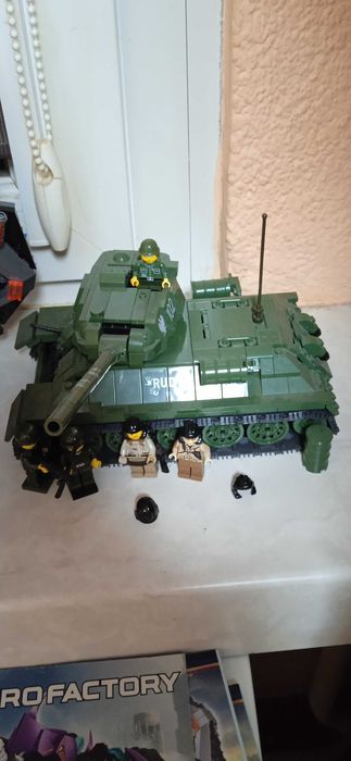 Czołg , Cobi Rudy 102