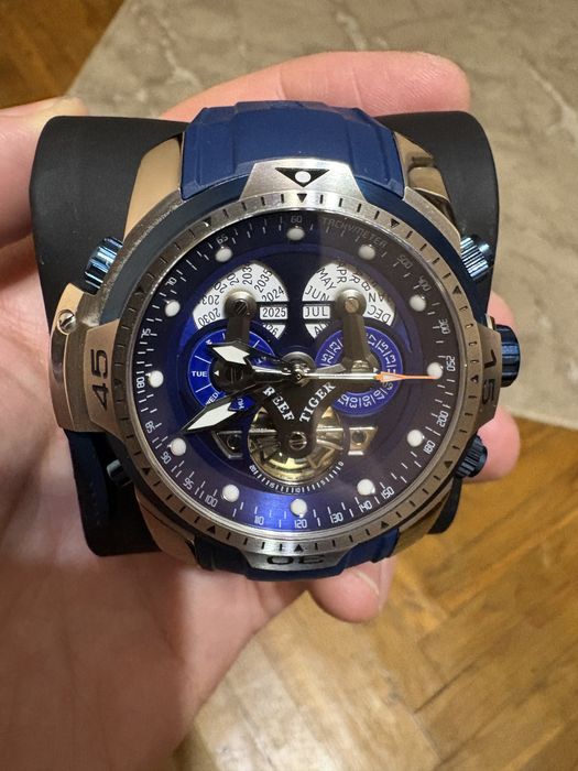 Продам механические часы