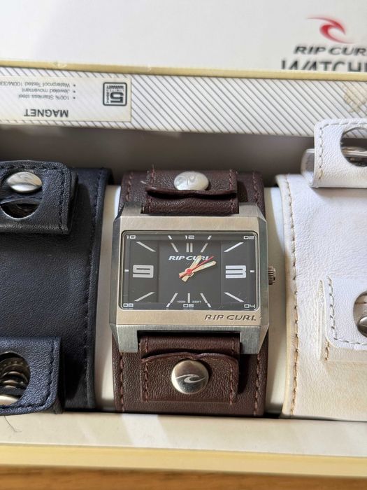 Relógio Rip Curl Magnet Classic – 3 Braceletes