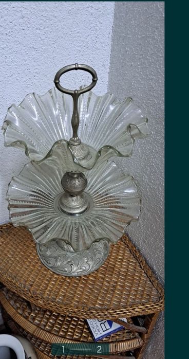 Fruteira antiga em vidro