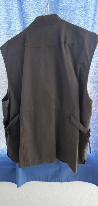 Colete modelo caçador