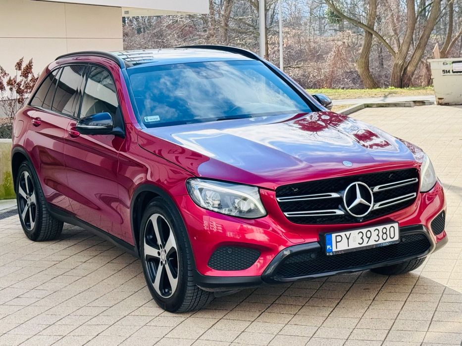 Mercedes-Benz GLC 220D 170KM 9G Tronic Pneumatyka Designo Panorama Kamera 360 FV23%