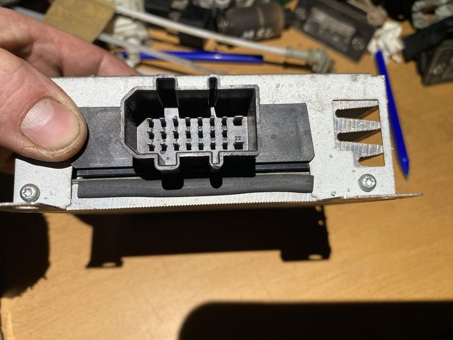 Audi a4b6 a4 b6 wzmacniacz modul