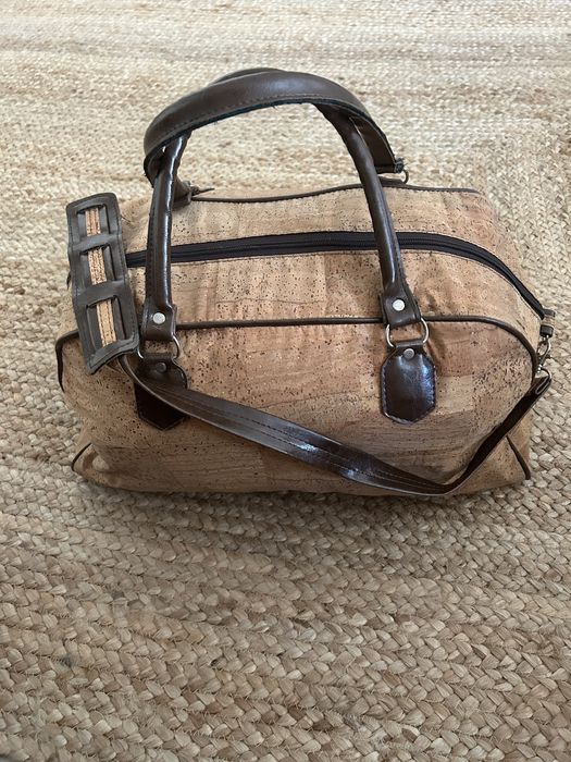 Conjunto saco + necessaire com pega em cortiça64584284535681122