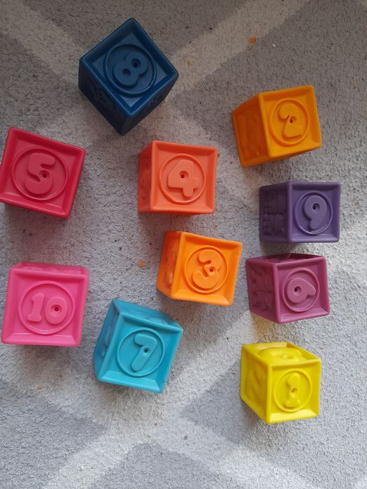 Klocki miękkie gryzaki b toys