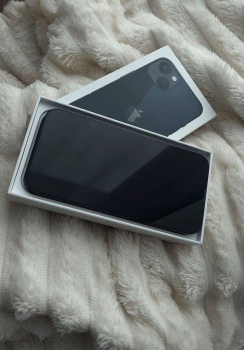 iPhone 13 128 GB Czarny ,idealny stan, 88% baterii + pudełko