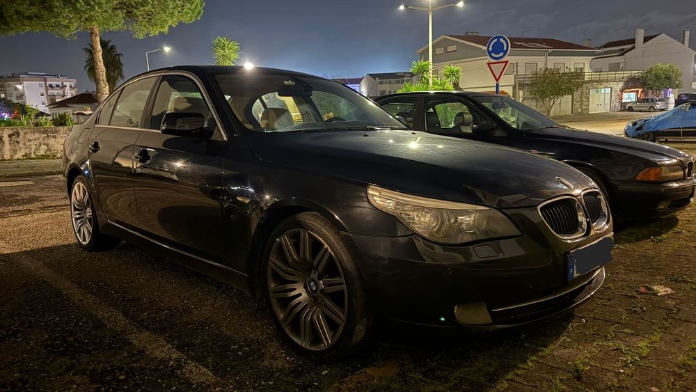 BMW 520d LCI pouco rodado