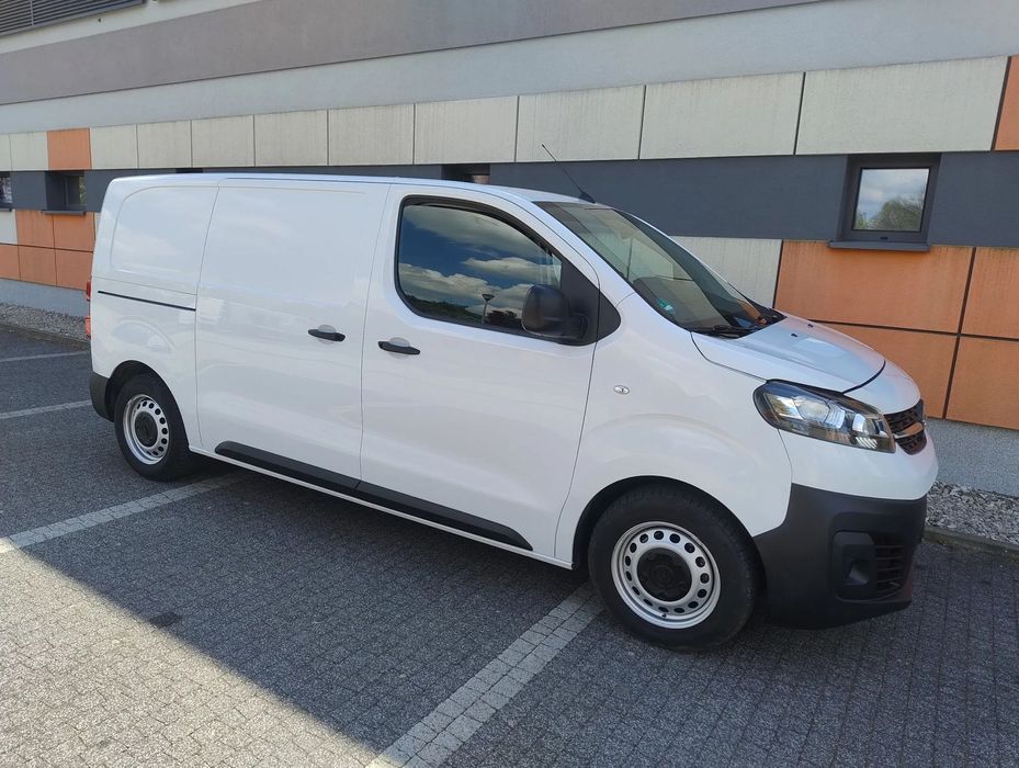 Opel VIVARO NOWY MODEL 1.5 Diesel (102KM) 6-BIEGÓW (L2H1) (EURO,6) KLIMA STAN IDEALNY NIE MA RDZY BEZWYPADKOWY SERWIS A.S.O. DO KOŃCA ! ! !  PAKA 2,5M (L2H1) Nowy Model Stan Idealny KLIMA Super Opcja Serwis Km !