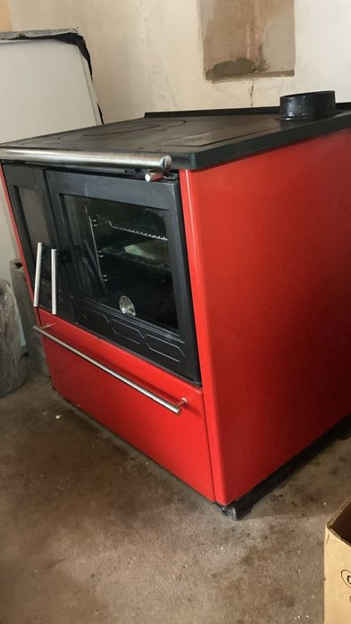 Forno fogão salamandra  Plamen 850 glas aquecimento  quase novo
