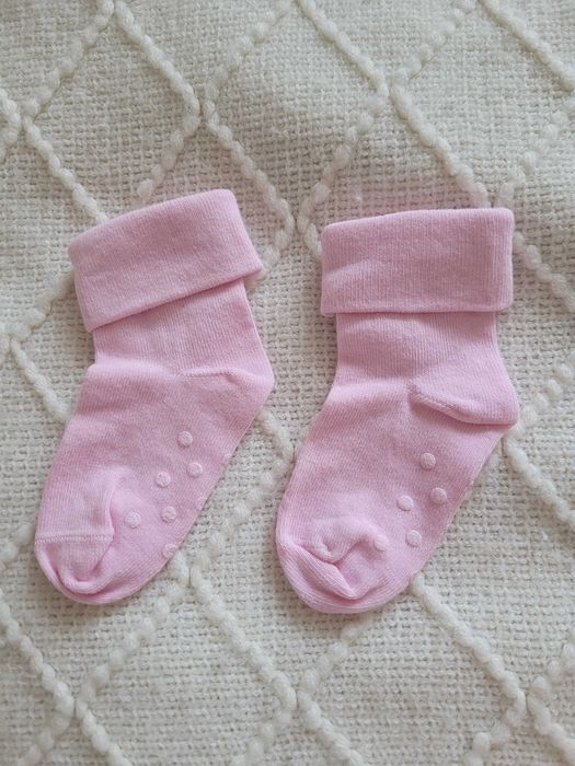 Skarpetki 17 z antypoślizgiem wzrost 80