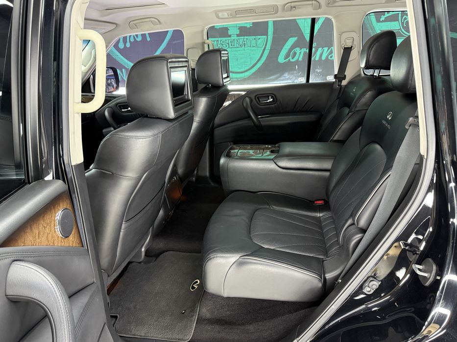 Infiniti QX 56 в ідеальному стані