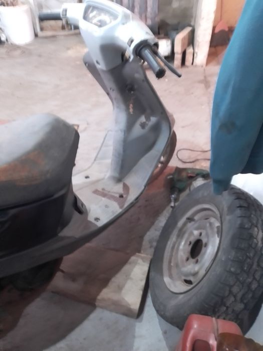 Продам скутер Хонда дио