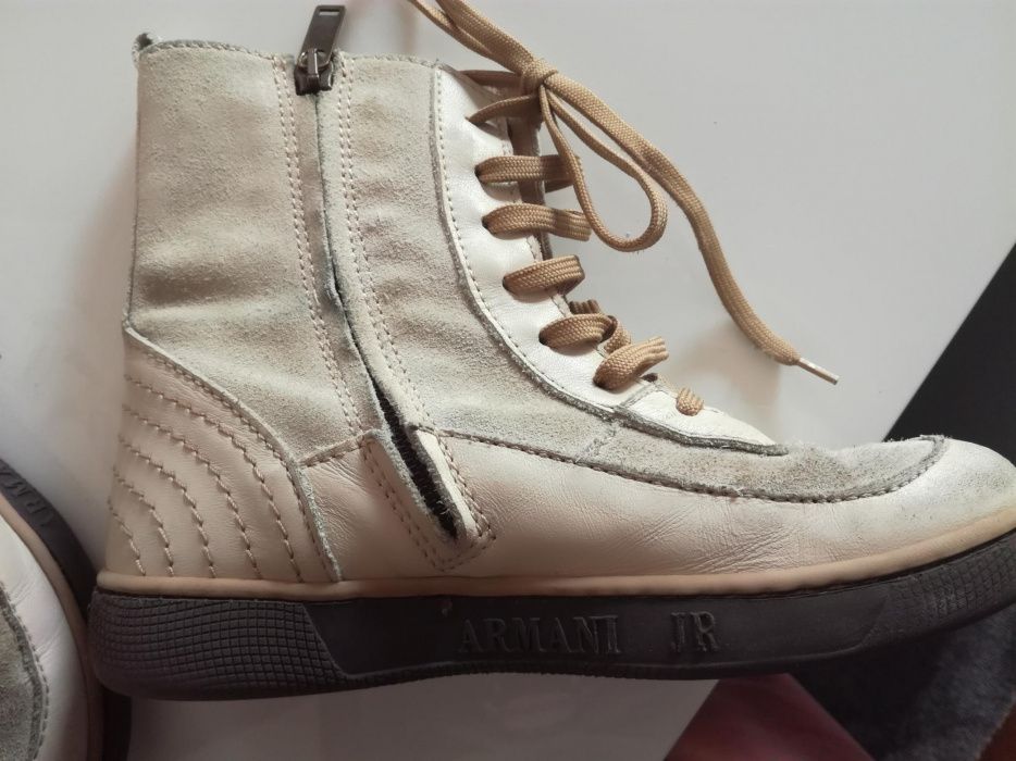 Botas Armani Júnior
