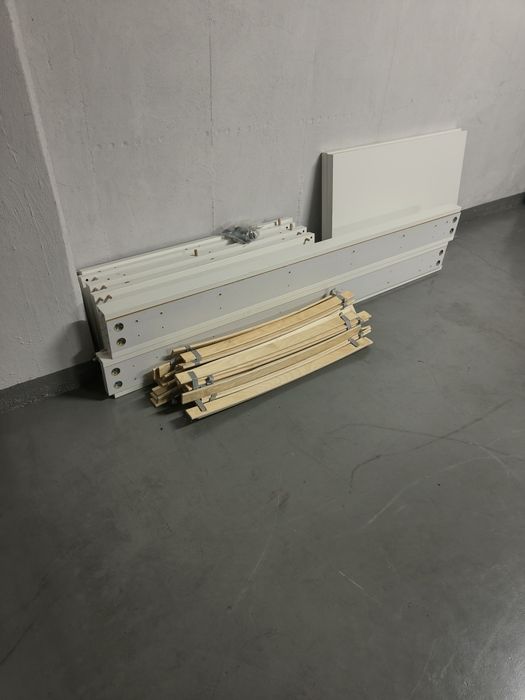 Camas individual com estrado IKEA MALM