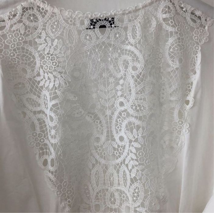 Оригинальная кофточка , футболка  Sandro Paris