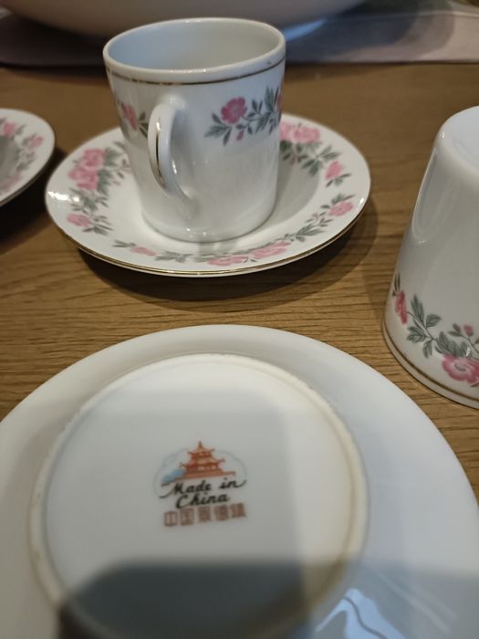 Conjunto de chávena para café