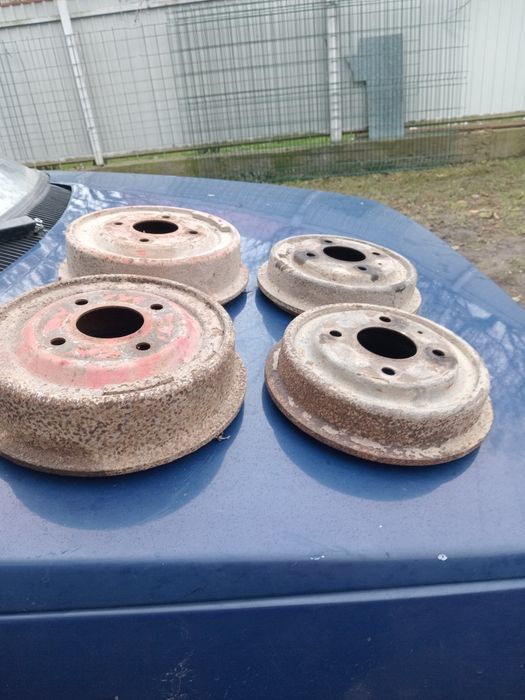 Тормозні барабани Ford Sierra