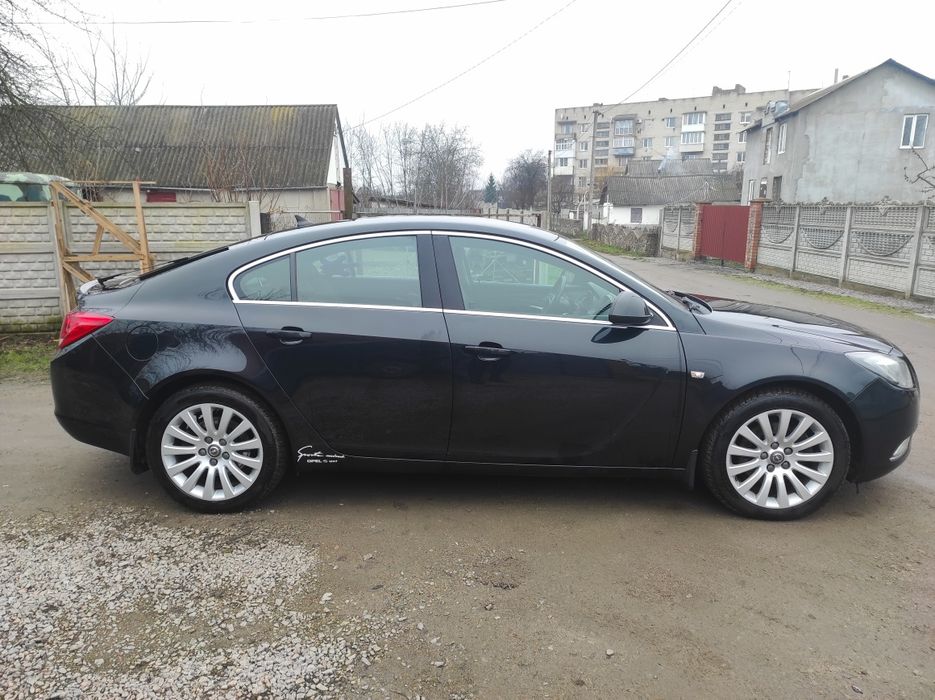 Продам Opel Insignia 2010року