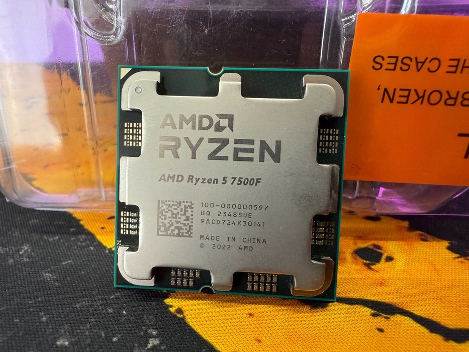 Процесор Ryzen 5 7500f новий