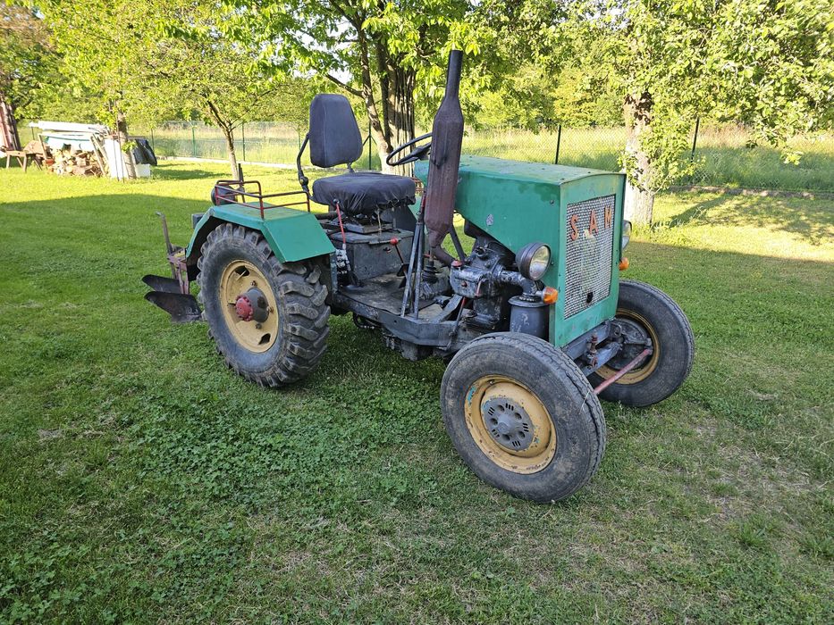Ciągnik Sam , Andoria S15 , rozrusznik