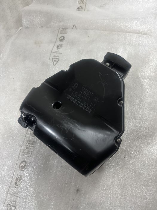 Triumph Speed Triple 765 Airbox czujnik sensor krócce Komplet