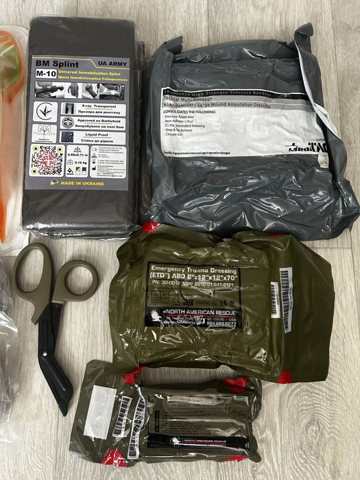 Тактична медичні, бандажі, шина, опікові пов’язки і багато і ншого