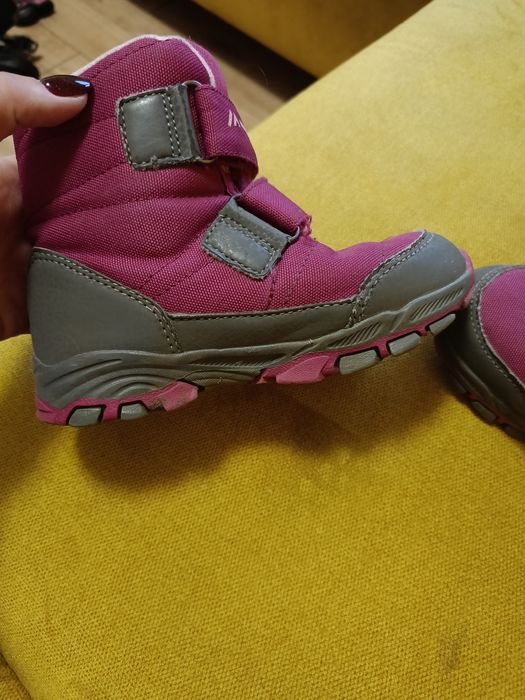 Buty zimowe r. 27