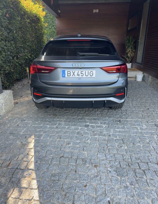Audi  Q3 35 tdi s line