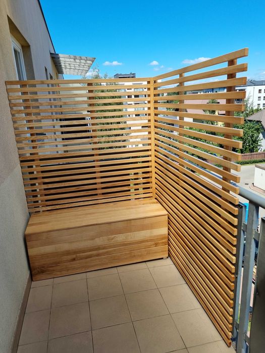 Nowoczesna donica balkonowa z pergolą skrzynia pergola balkon ogród