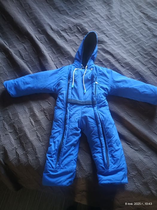 Дитячій комбінезон для зими