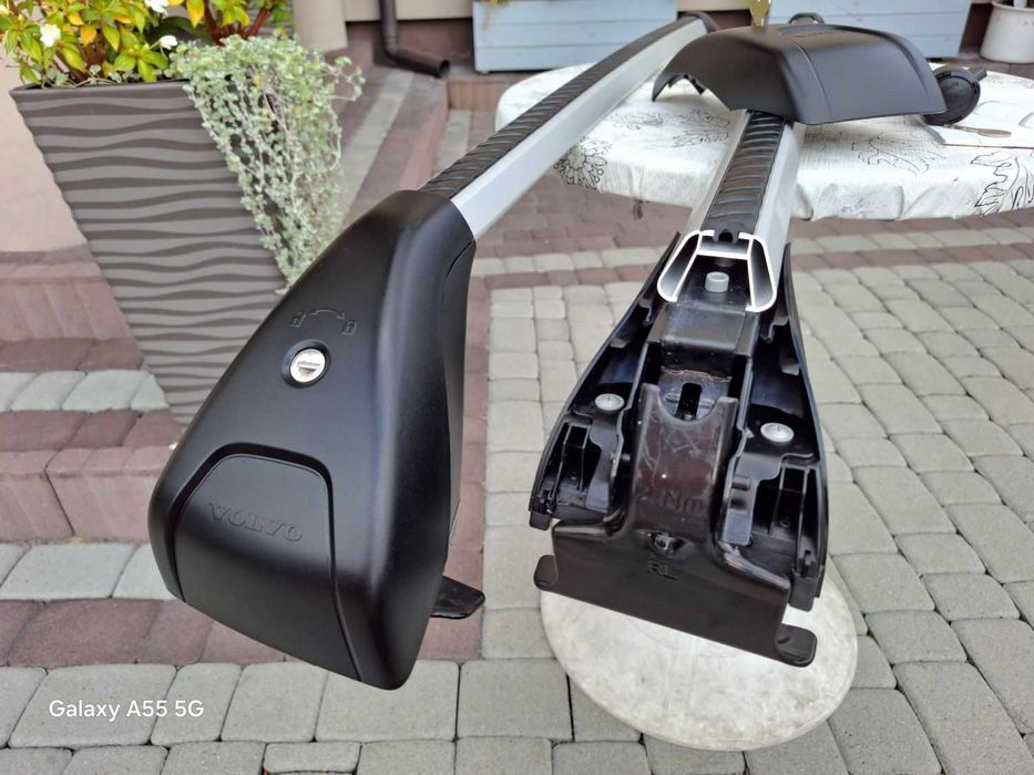 Oryginalny Bagażnik Dachowy Volvo V60 Bez Relingów Belki Thule