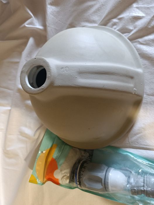 Nowa umywalka pod zabudowę