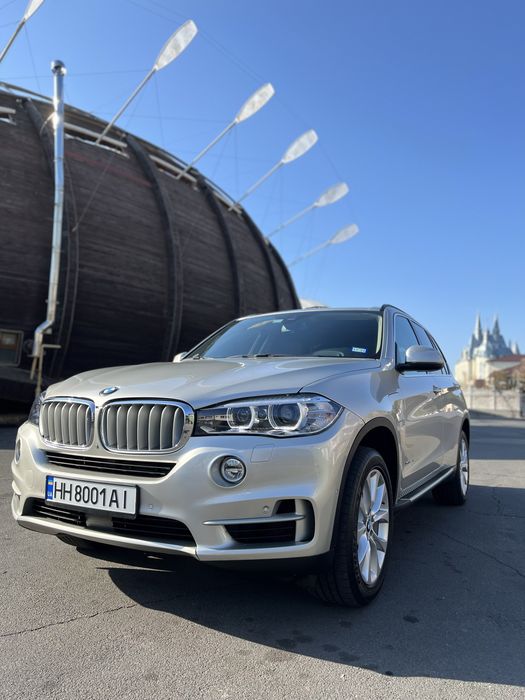 BMW X5 2016 2л гибрид шампань