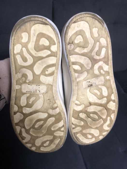 Кросовки туфлі маквіни