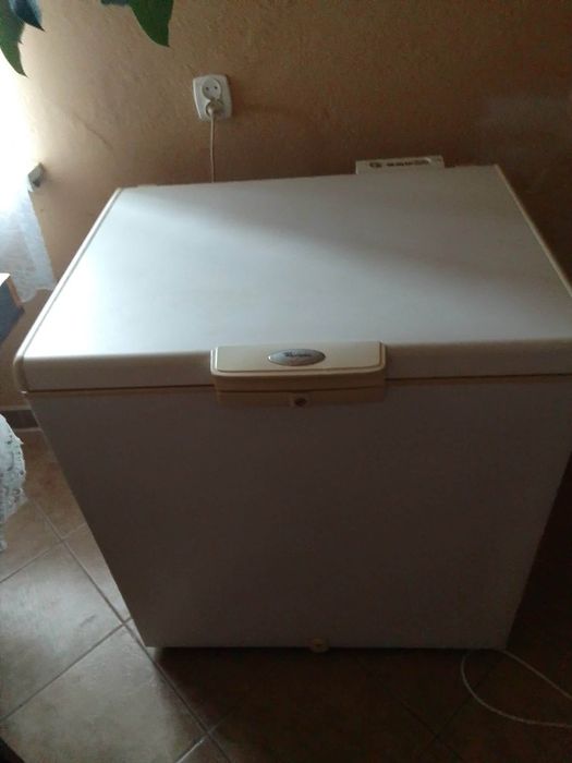 Zamrażarka skrzyniowa 212 litrów