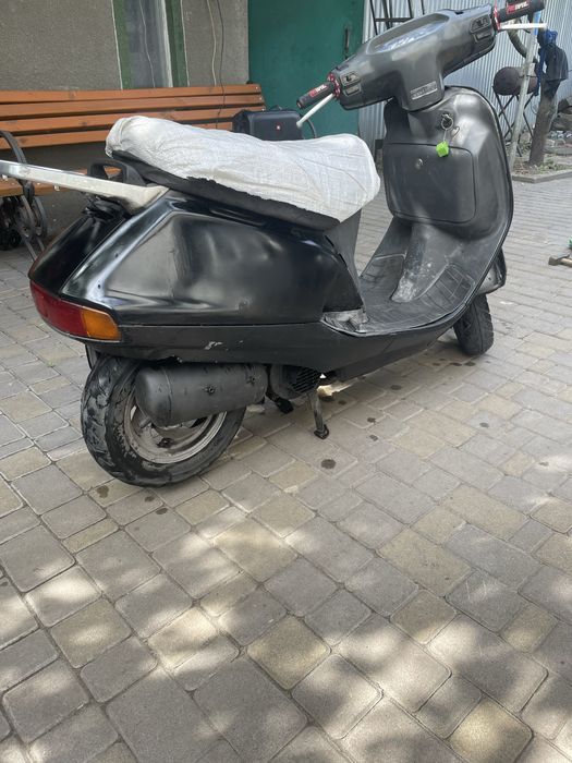 Продам мопед Honda Lead 90куб