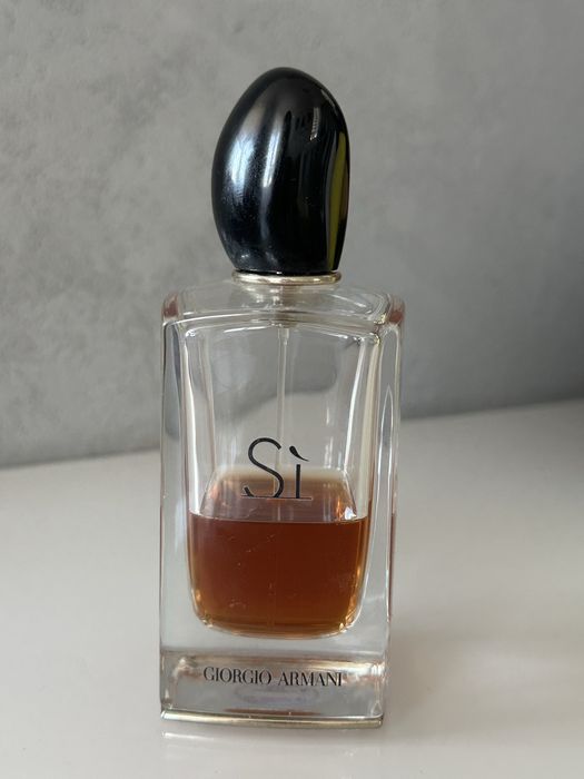 Giorgio Armani Si - około 35-40ml