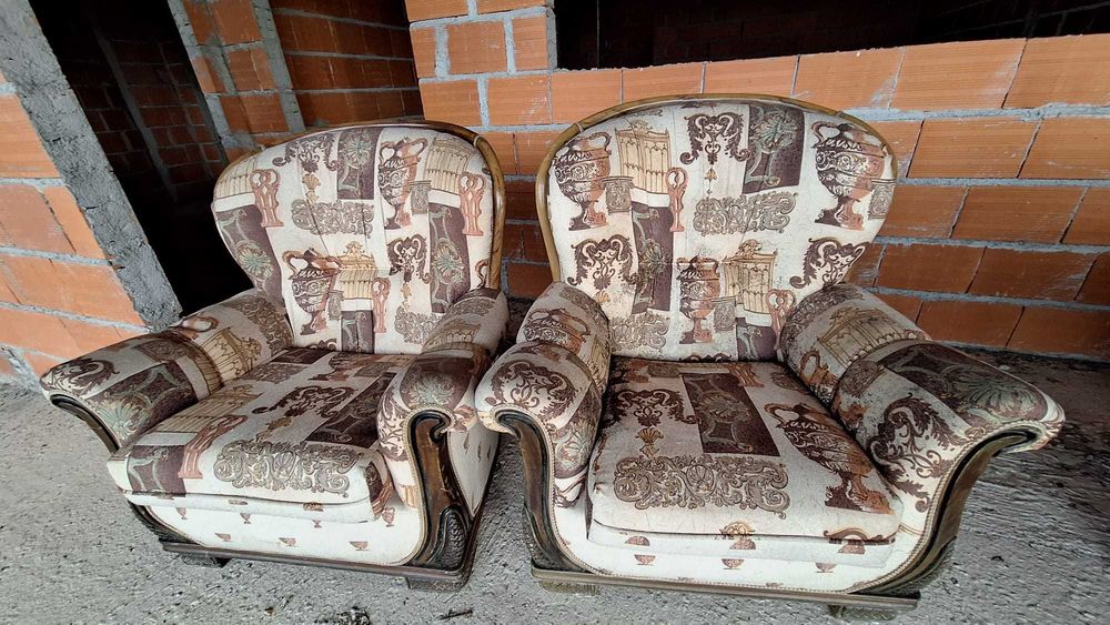 Conjunto de 2 cadeirões usados