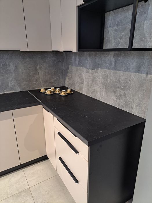 Meble kuchenne, szafki kuchenne, kuchnia modułowa. MONO/SIERRA/ALEX