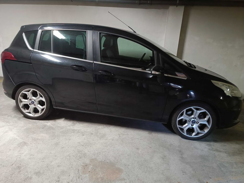 Ford B-Max — fotografia 3