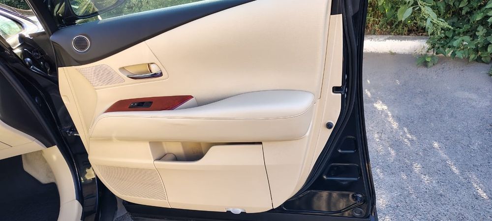 Продам Лексус RX350