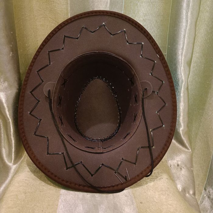 Ковбойская карнавальная шляпа