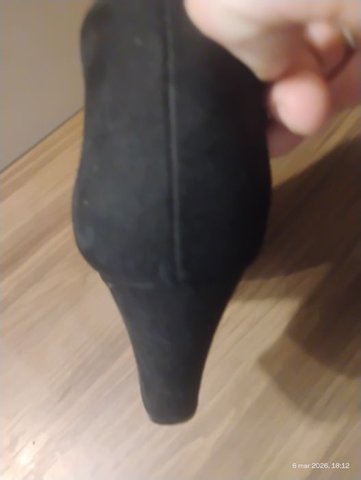 Botki damskie czarne róż. 38