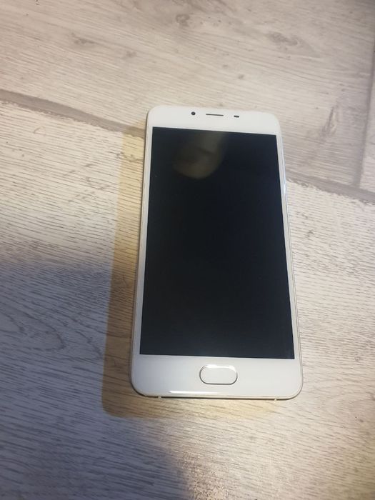 Meizu u10  смартфон