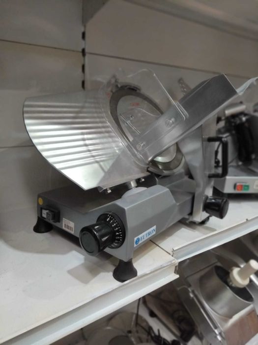 Fiambreira com Lâmina de 30mm - Nova